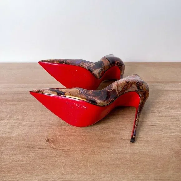 ❤️SOLD❤️Christian Louboutin Heels - Picture 3 of 11